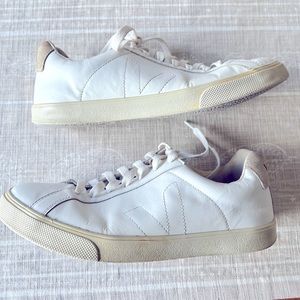 Veja Esplar Sneaker Size 9